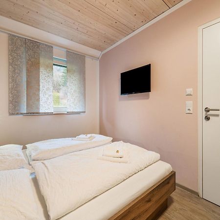 Large Apartment In Sankt Georgen With Balcony Fürstau Extérieur photo